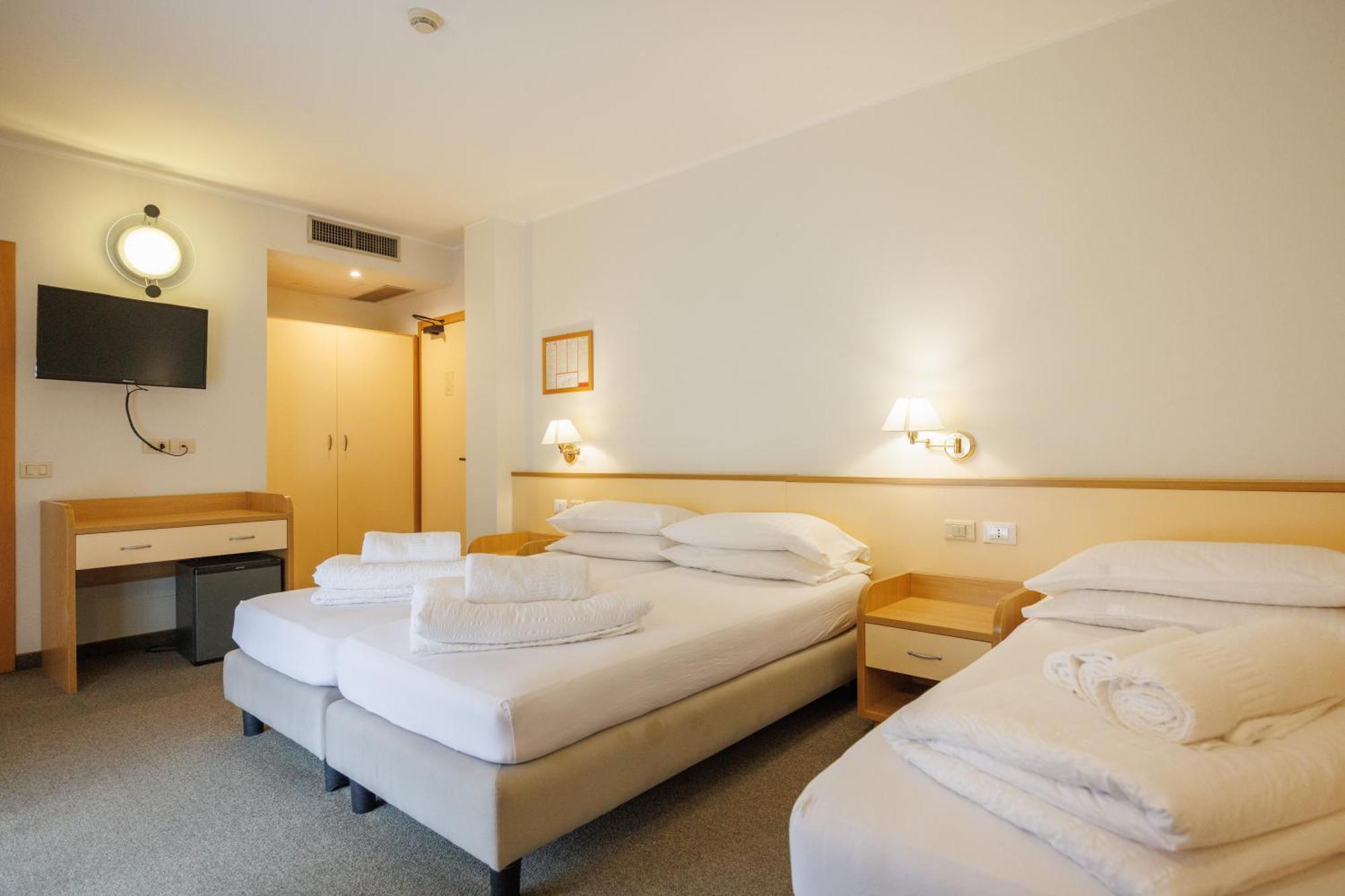 Club Hotel E Residence La Vela トルボレ エクステリア 写真